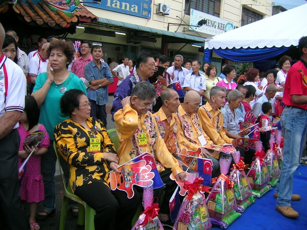 16 may 2012 sultan johor come to bp