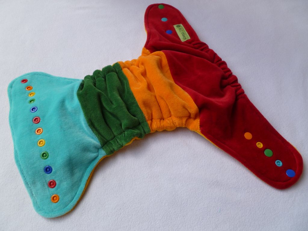 OS Fitted Diaper with snaps "RAINBOW"
