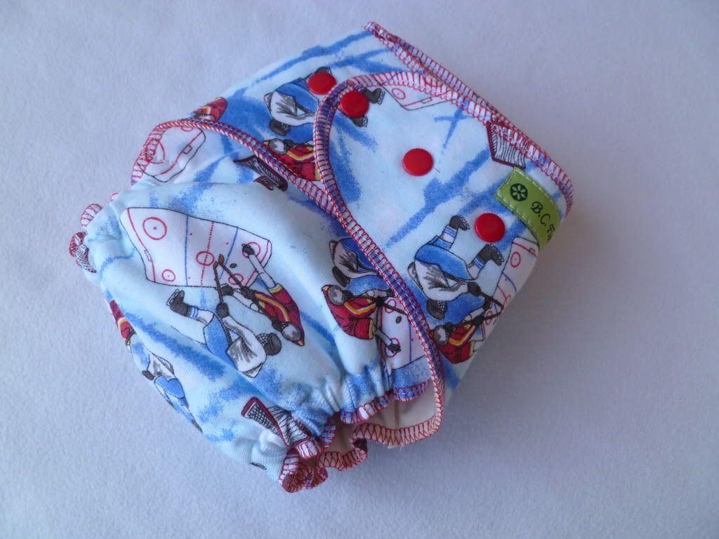 OS Bamboo Fitted Diaper with snaps "Hockey", serged