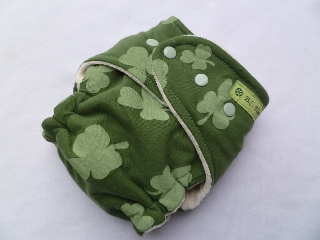 OS Bamboo Fitted Diaper with snaps "LUCKY"