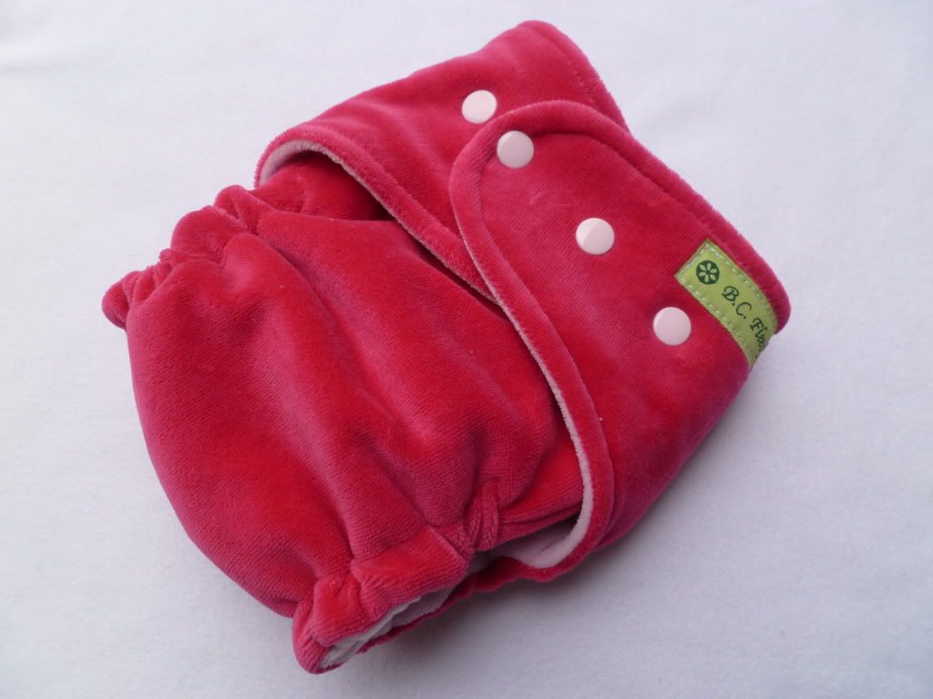OS Bamboo & Velour Fitted Diaper with snaps "BERRY"
