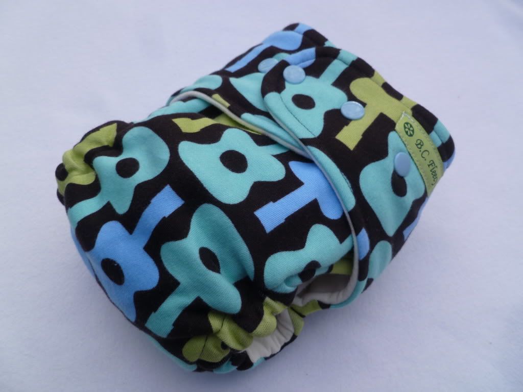 "GROOVY GUITARS" OS Bamboo Fitted Diaper with snaps