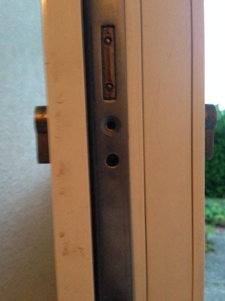 Door cylinder lock won't come out Page 1 Homes, Gardens and DIY PistonHeads UK