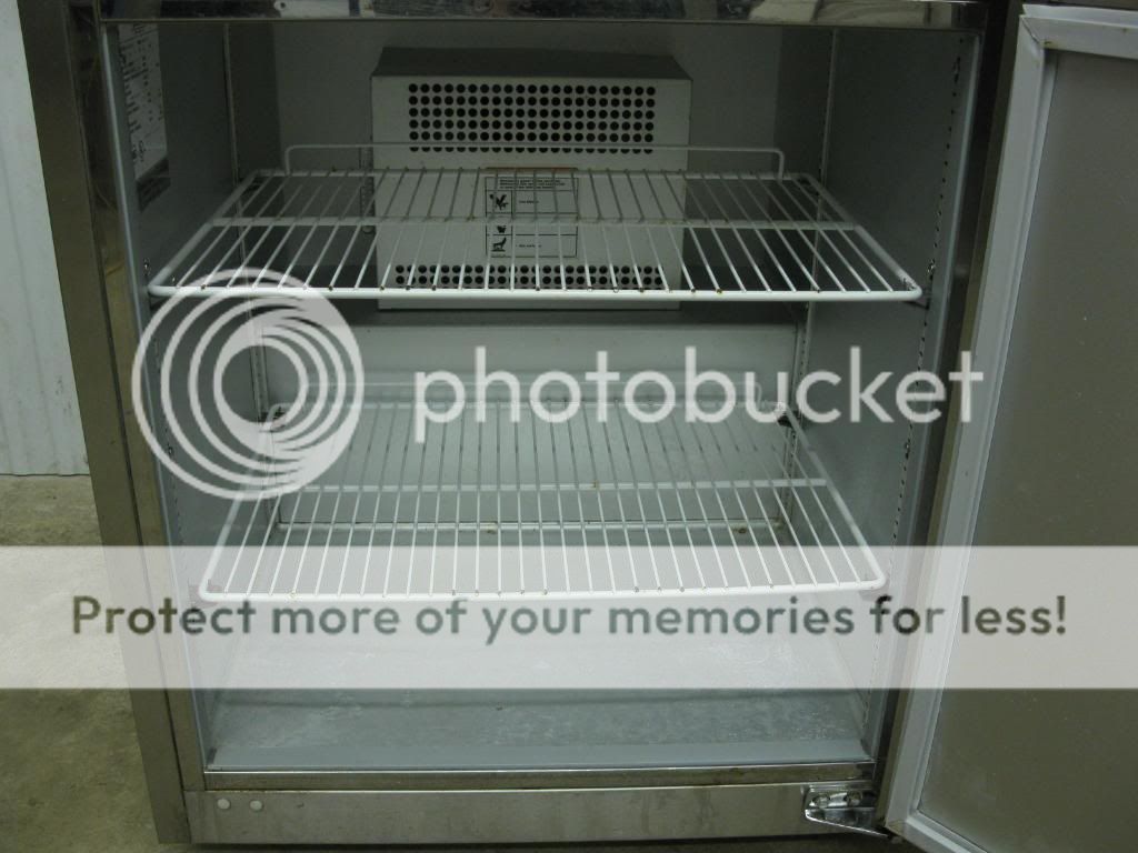   Under Counter Stainless 1 One Door Refrigerator Cooler UHT27 R  